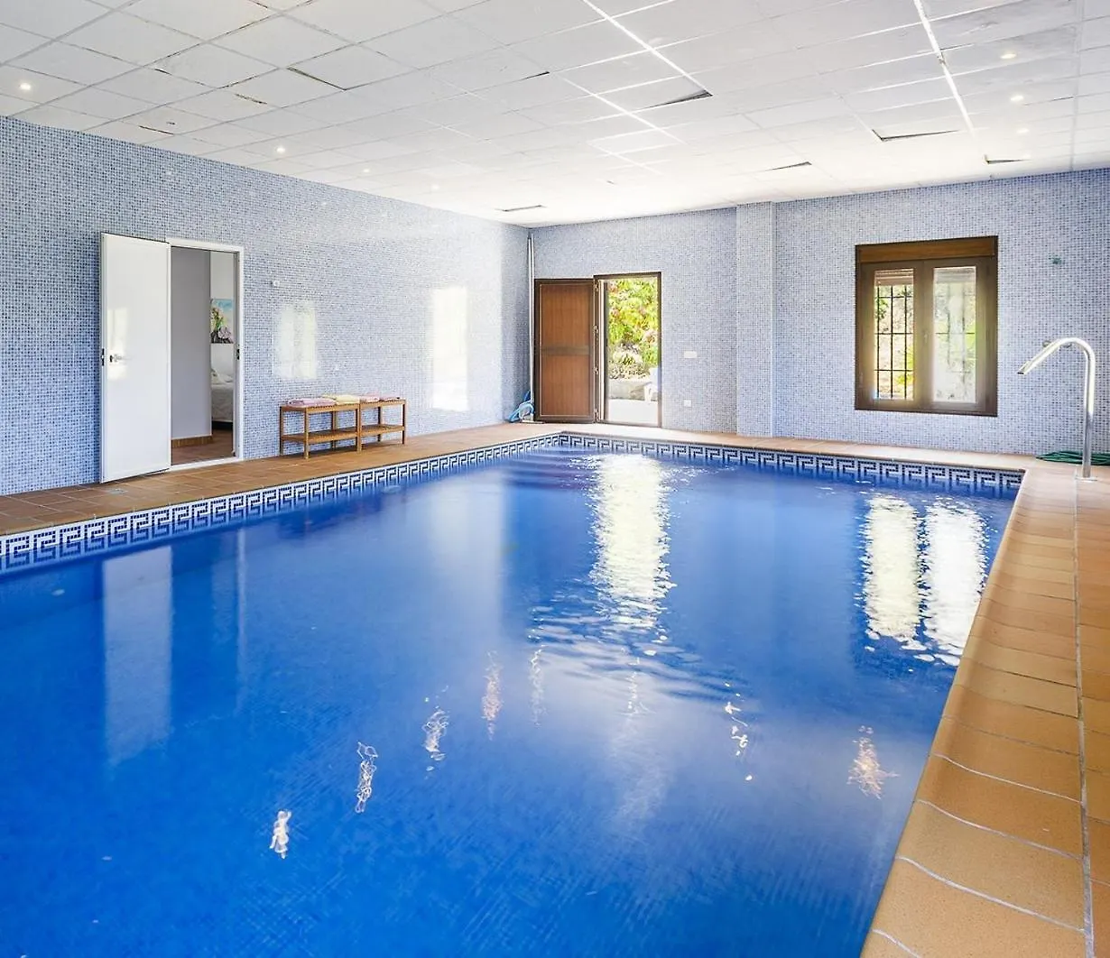 Fuentezuelas Pool Villa Sayalonga